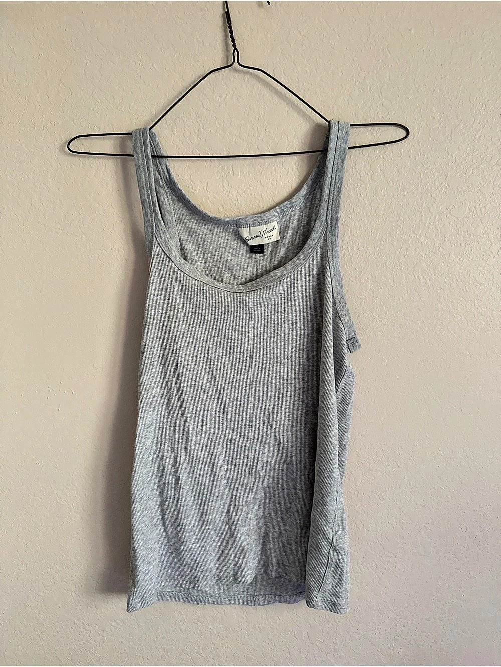 Universal Thread Iconic Scoop Neck Tank Top Gray